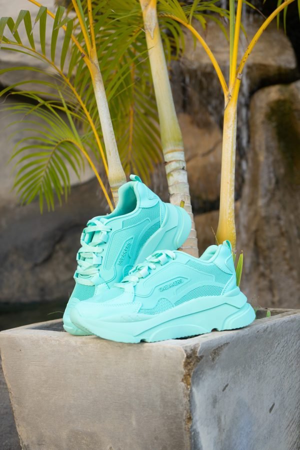 gomas línea sneaker color turquesa